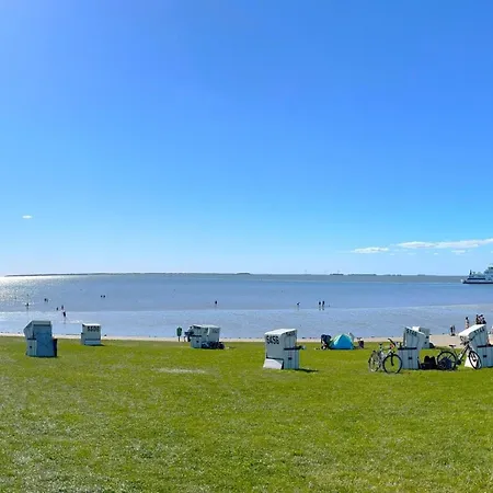 Ueus Eilun 8 - Wohlfuehlen Im Skandinavischen Mit Sauna Und Kamin