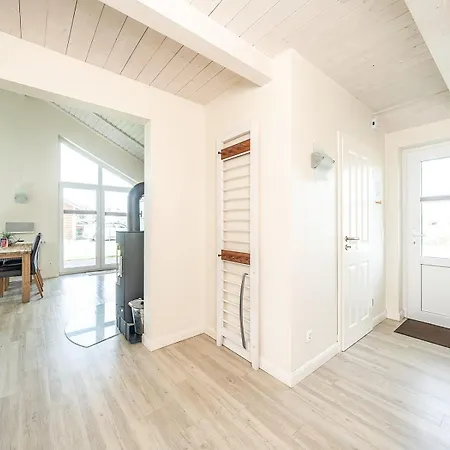 Tatil Evi Ueus Eilun 8 - Wohlfuehlen Im Skandinavischen Mit Sauna Und Kamin *